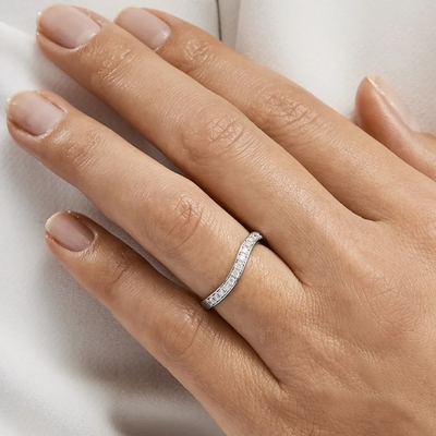925 Sterling zilver Wit goud Diamant CZ Wave Ring voor dames Fijne sieraden OEM/ODM
