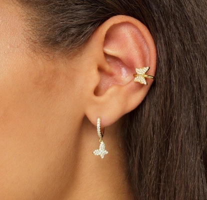 18k goud geplatte vlinder oorbel met Micron Pave Wit CZ Trendy vrouwen sieraden