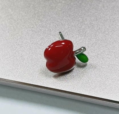 Prachtige rode en groene emalje appel oorbellen voor kleine meisjes in 925 sterling zilver