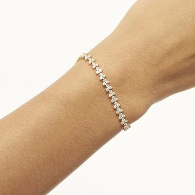 Ontwerper 18K goud 925 Sterling zilver bloem charme vrouwen tennis armband met ZIRCON