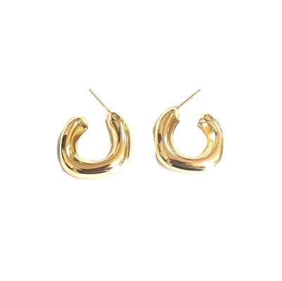 Op maat gemaakte 18K gouden koperen hoop oorbellen ODM dames gouden hoop oorbellen