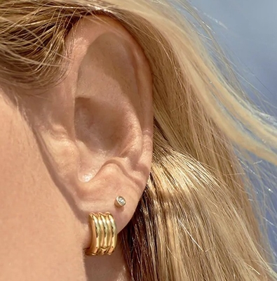 Mode Vrouwen roestvrij staal Huggie oorbellen Pools 18K goud geplatte hoepels