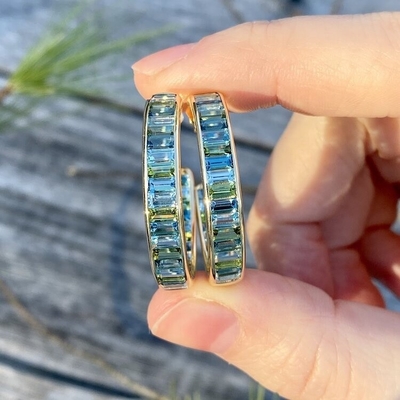 Juwelen Hoofdmateriaal Zilveren baguette Blauw en groen Topaz Stud Hoops voor klassieke stijl