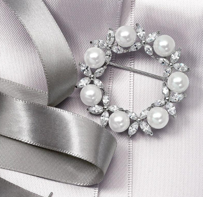Goud geplatte blad cirkel witte parel broche 925 zilver luxe broches voor vrouwen