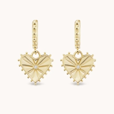 14K goud geplatte Dangle Drop Heart Huggies oorbellen voor vrouwen zijn 925 Sterling zilver