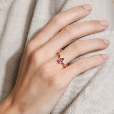 Rozengoud 925 Sterling zilver peer gesneden paars saffier gebogen stapelbare ring