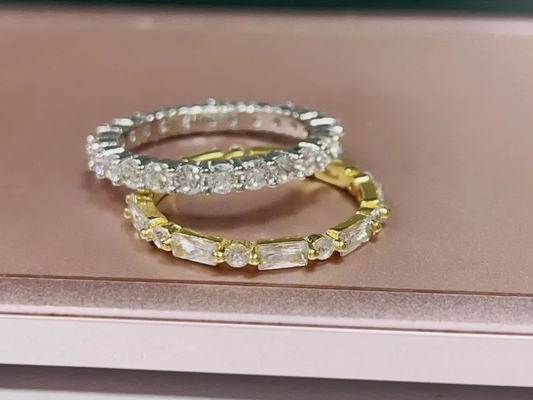 18K goud eenvoudig modern rechthoekig wit CZ 925 Sterling zilver Vrouwen eeuwige ring feest cadeau