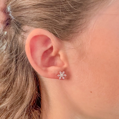 925 Sterling Zilver Rhodium Vergulde CZ Sneeuwvlok Oorstekers 2g