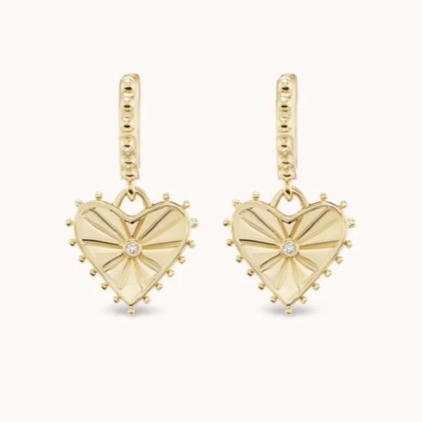 14K goud geplatte Dangle Drop Heart Huggies oorbellen voor vrouwen zijn 925 Sterling zilver