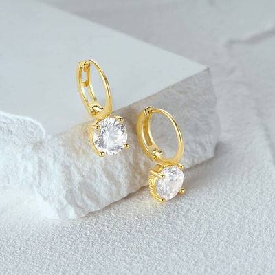925 Sterling zilver aangekomen 18K verguld Solitaire Wit Kubisch Zircon Huggies oorbellen
