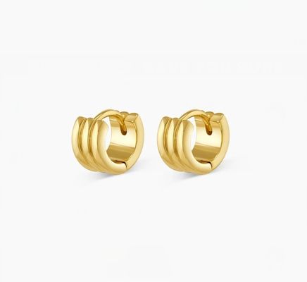 Mode Vrouwen roestvrij staal Huggie oorbellen Pools 18K goud geplatte hoepels