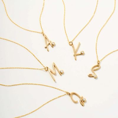 Bezel Set Wit CZ Initiële Hanger Unisex 925 Sterling Zilver Gepersonaliseerde Ketting
