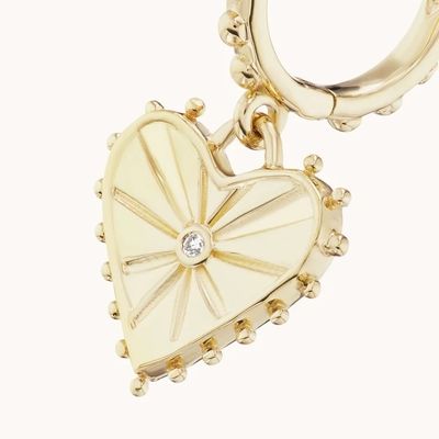 14K goud geplatte Dangle Drop Heart Huggies oorbellen voor vrouwen zijn 925 Sterling zilver