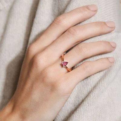 Rozengoud 925 Sterling zilver peer gesneden paars saffier gebogen stapelbare ring