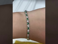 Budgetvriendelijke Bling: Glanzende Zilveren, Koperen & Stalen Vondsten!