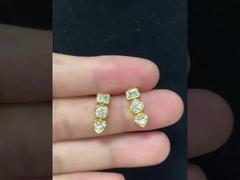 Lichtgewicht Luxe: Comfortabele Koper & Zilver Designs.